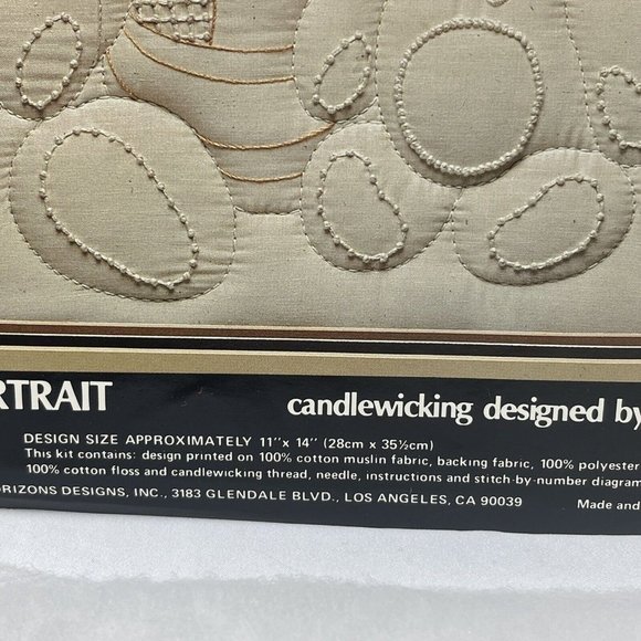 Vintage Prism Designs Horizons Family Portrait Padded Teddy Bears Sampler 11x14 - Picture 7 of 9